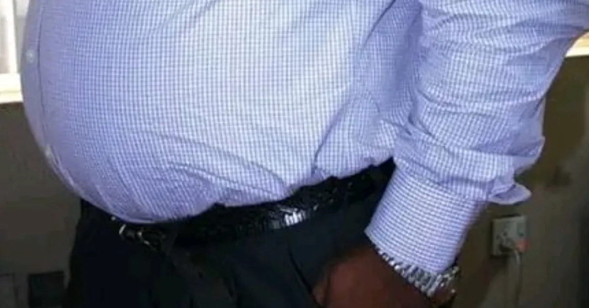 From Beer Belly to Six-Pack: Kenyan Men Go Under the Knife for Slimmer Tummies