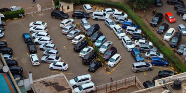 City Hall Raises Fees for Traders and Motorists