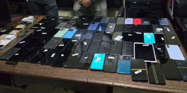 How Phone Theft Rings Use Repair Shops to Clean and Resell Stolen Devices