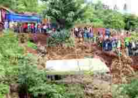 29 School Children Die in Tanzania Road Crash