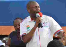 Newly Elected Governor Introduces Strict Dressing Code for County Workers