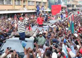 President Uhuru Vows to Resist Raila's Calls to Disband IEBC