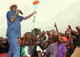 Raila Issues Monday Ultimatum for IEBC Officials to Vacate Office