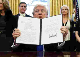 Trump Mulls New Executive Order to Replace Travel Ban