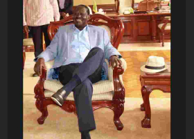 Raila Accuses President Uhuru of Rigging against Himself 