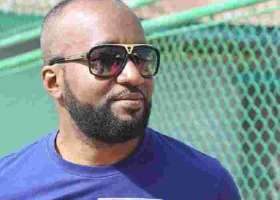 Joho Quietly Jets Back to the Country after One Month Trip to Europe