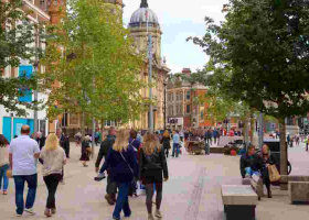 UK Student Visa Restrictions Trigger 19% Decline in International Admissions