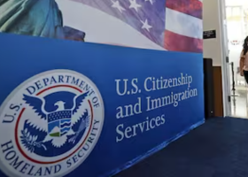 Trump Administration Suspends Immigration Processing for 770,000 Parole Program Migrants