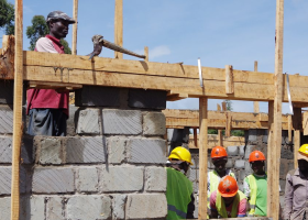 City vs Village Home Construction: Expert Weighs Benefits and Trade-offs