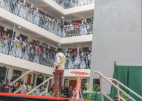 Mukuru Residents Chant ‘Kumi Bila Break’ During President Ruto’s Address