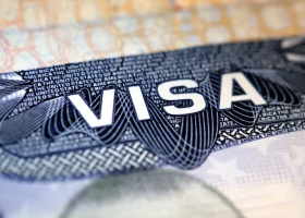 US Government Suspends Visa Interviews for Foreign Students
