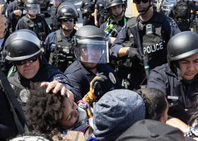 Immigration Crackdown Sparks Widespread Demonstrations in Major US Cities