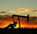 U.S. Temporarily Lifts Sanctions on Iranian Oil Amid Preliminary Peace Talks