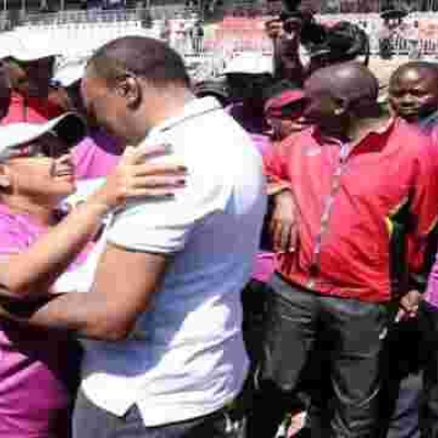 President Uhuru Reveals How He Met First Lady Margaret Kenyatta