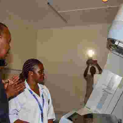 President Uhuru Launches New Cancer Center at Kenyatta National Hospital