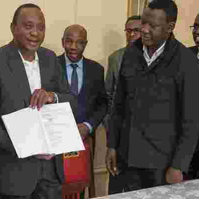 President Uhuru to File Response on Raila's Petition ahead of Midnight Deadline