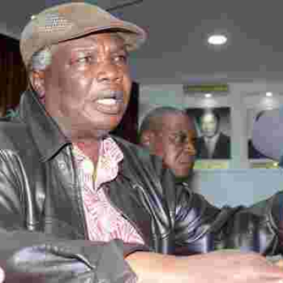 Sober Up, COTU Boss Francis Atwoli Tells President Uhuru