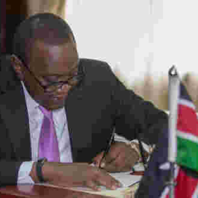 All Eyes On President Uhuru As He Receives Election Amendment Bill