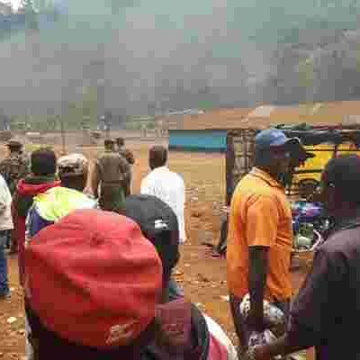 Raila's Rally in Meru Flops as NASA, Jubilee Supporters Clash