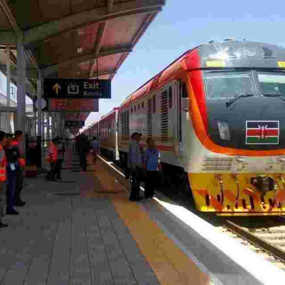 President Kenyatta Travels to Mombasa Using Standard Gauge Railway Train