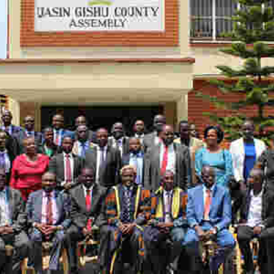 MCAs Interrupt Assembly Proceedings to Protest Use of 'Difficult' English By their Colleague