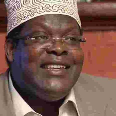 Miguna Miguna Allegedly Suffers Asthma Attack While in Police Cells