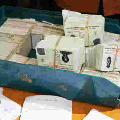 Kenyans to Start Paying for National ID Card Replacement