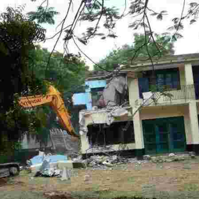 Kenyan Family in the US Appeals to President Uhuru Kenyatta after Mombasa County Gov't Demolishes their Home