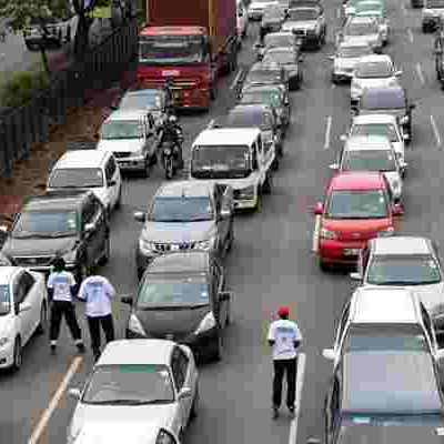 President Kenyatta's Team Wants Wednesdays and Fridays Declared Car-Free Days in Nairobi CBD