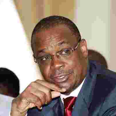 Evans Kidero Moves to Court to Block Probe into Sh1 Billion Wired to His Bank Accounts