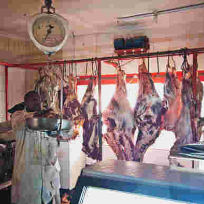 Kenyan Butchers Using Toxic Bleaching Chemical as Meat Preservative