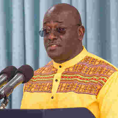 Former State House Spokesman Manoah Esipisu Named Kenya's Ambassador to UK