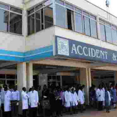 Emotional: Woman Exposes How Doctors at Kenyatta National Hospital Neglected Her Mother to Death in Viral Video