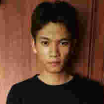Kenyans Online Angered By Gov't Move to Deport Racist Chinese Man Videotaped Insulting President Uhuru
