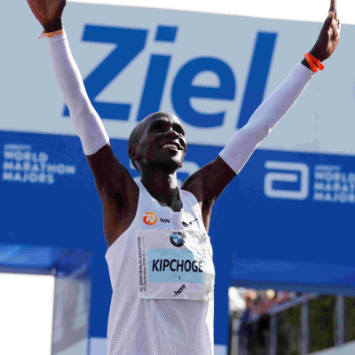 Kenya's Eliud Kipchoge Shatters Marathon World Record in Berlin, to Pocket Sh662 Million in Cash Prize 