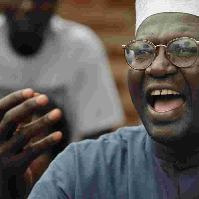 Malik Obama Fires Attacks at Former US President Barrack Obama