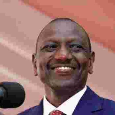 'It Only Happens in Kenya;' Deputy President William Ruto Mocks Raila over Pope Francis Phone Call