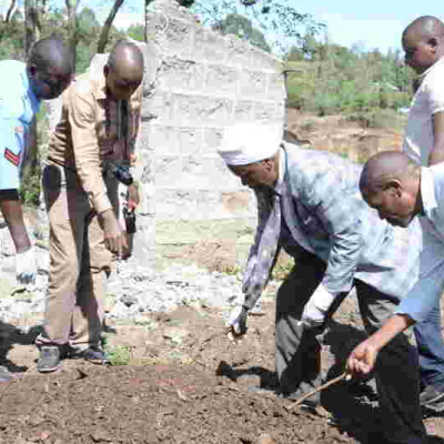Kenyan Akorino Bishop Busted Exhuming Graves of Seven Relatives in Order to Sell Land