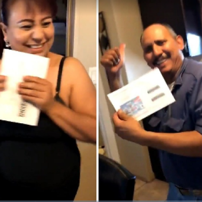 Video of Couple Rejoicing after 25-Year Wait for Green Cards Comes to End Goes Viral