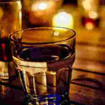 Interior Ministry Official Rushed to Hospital in Critical Condition After Wife Spikes His Drink 