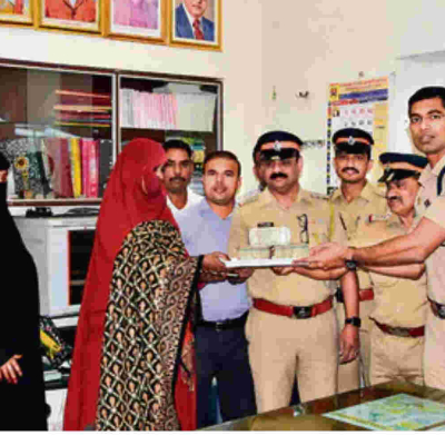 Police Help Two Kenyan Women Recover Sh2.2 Million Left Behind in a Cab in Mumbai, India 