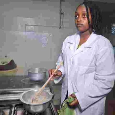 Kenyan University Students Turn Grass into Cheap Ugali Flour to Fight Hunger 