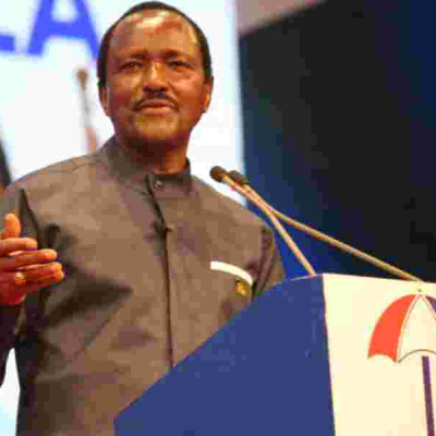 Kalonzo: Uhuru is Too Young to Retire 