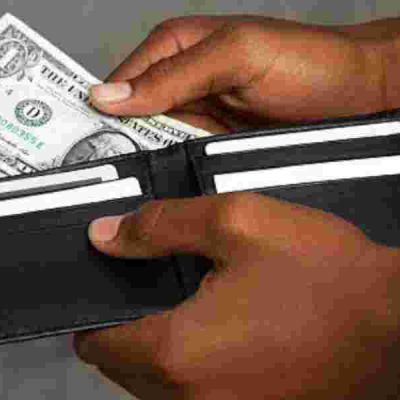 Shilling Set to Break 160 to the Dollar in Fresh Consumer Pain