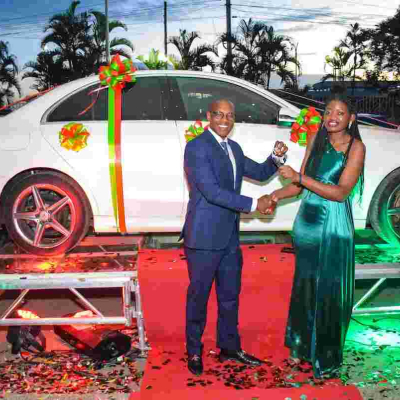 Username Investments Rewards Top Performer with a Dream Car during the 5th Annual Thimini Awards