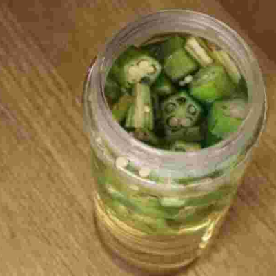 Kenyan Women Embrace Ginger Shots and Okra Water, But Caution is Advised