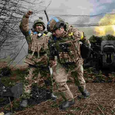 Biden Faces Growing Pressure to Authorize Offensive Strikes on Russia