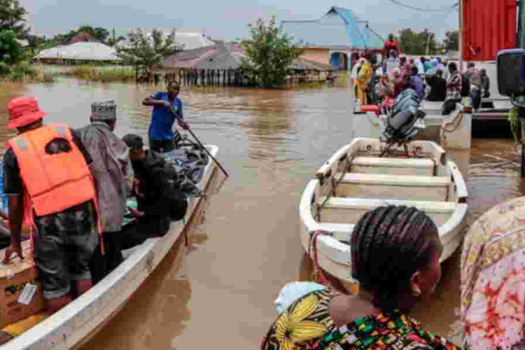 Flooding Displaces Hundreds of Thousands Across East Africa