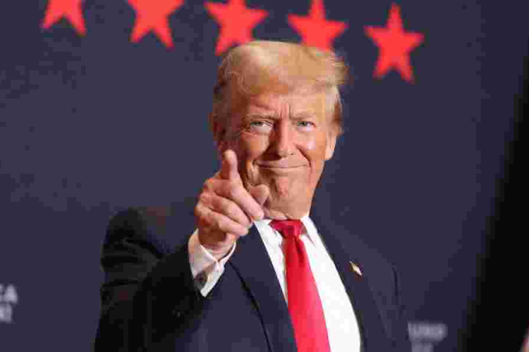 Trump Vows Largest Deportation Drive in US History if Re-elected