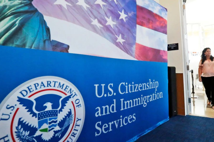 New US Deportation Drive Expands Focus to Green Card Holders